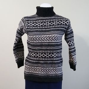 Benetton Fair Isle long sleeve wool sweater small